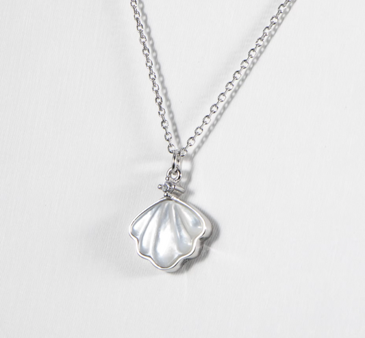 Shell Love Necklace