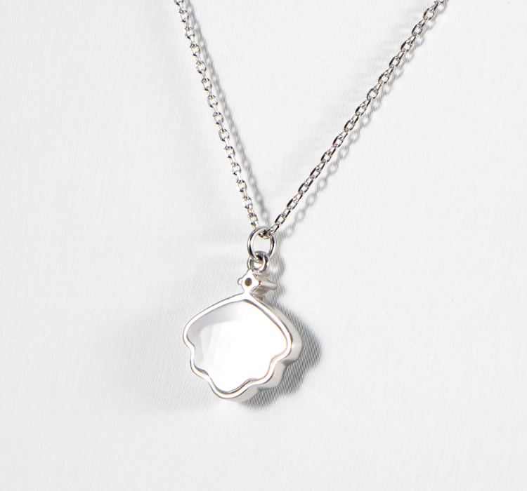 Shell Love Necklace